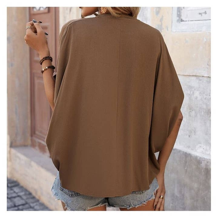 Sheer Trend - Venta al por mayor Blusa - Mujer - Camiseta de color liso con cuello en V y mangas murciélago4