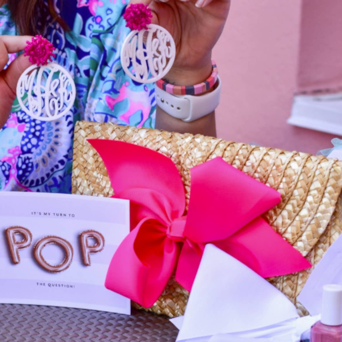 Peachy Pendants - Wholesale Clutch Bag - Women's - Vineyard Straw Clutch with Hot Pink Bow12