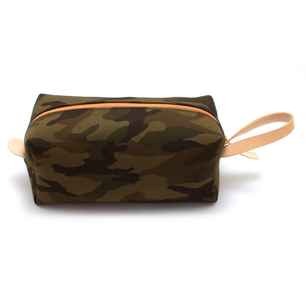 General Knot & Co. - Wholesale Toiletry Bag - Unisex - Ranger Camo Travel Kit3