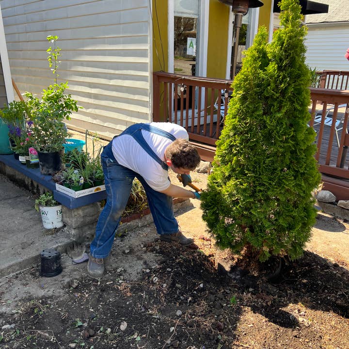 TOZA - Wholesale Essential oil holder - Boston Round Glass Amber Bottles5
