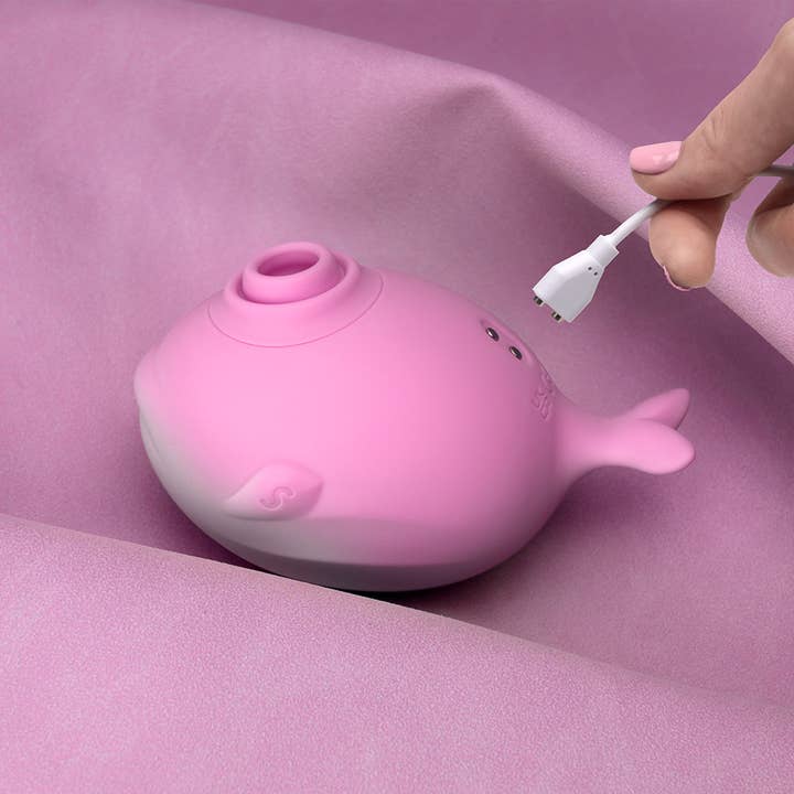 Tracy’s Dog - Wholesale Sex Toy - Whalo Clitoral Sucker3