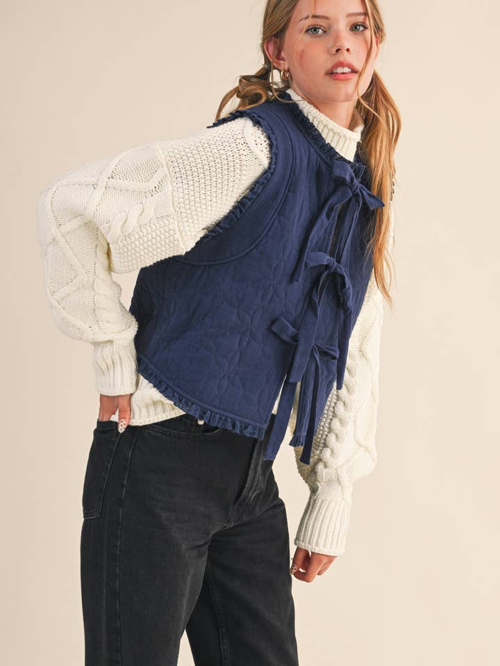 &MERCI - Wholesale Outerwear Vest - Women's - FLORAL QUILTED LACE TRIM BOW TYING VEST MJK411311