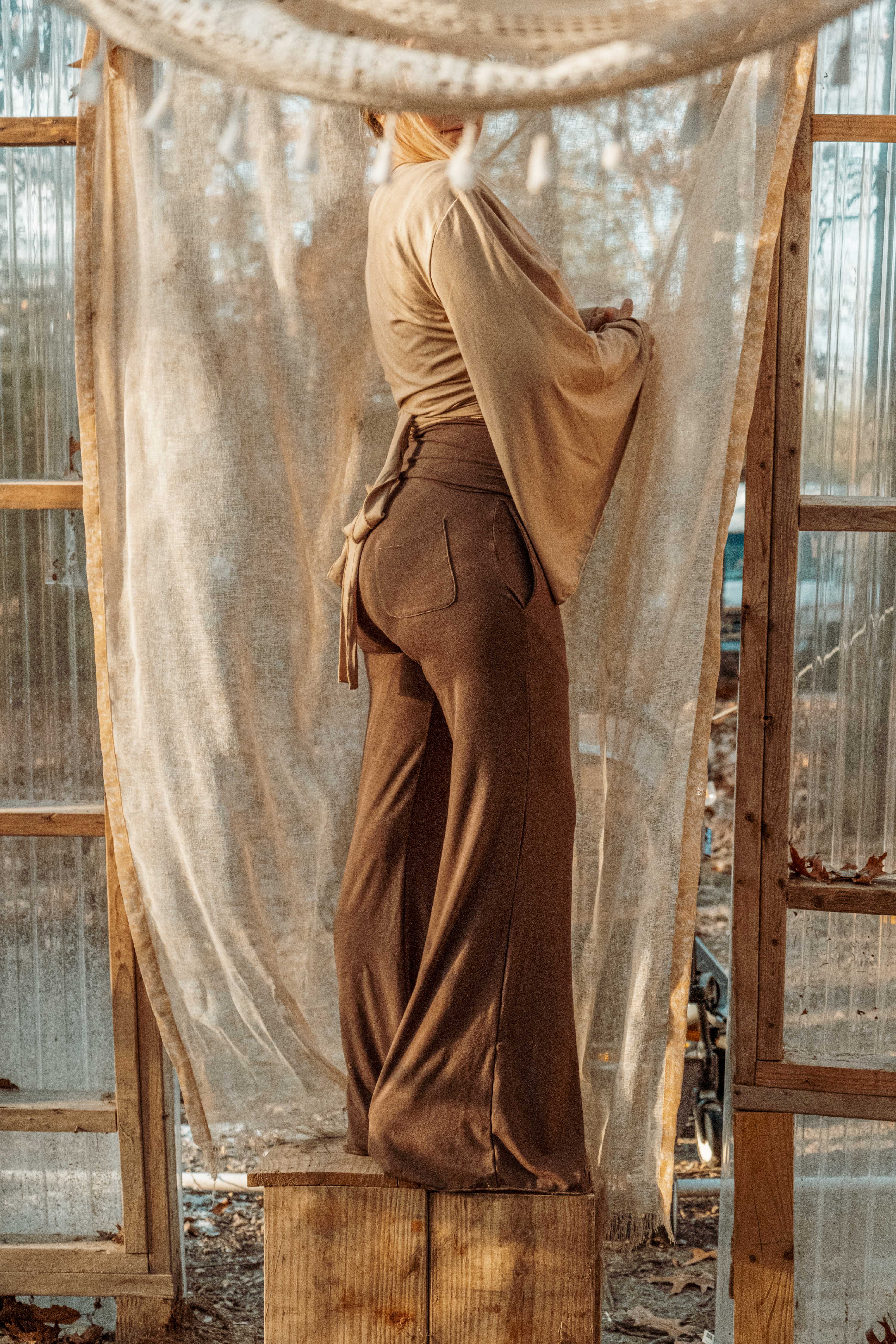 Gardenbelle Shop - Vendita all'ingrosso Camicetta - Donna - Top avvolgente yoga boho a maniche svasate OrganicEcoVero comodo6