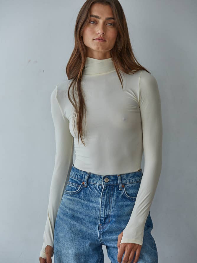 S1144 | Body à manches longues et col roulé en tricot sans couture pour la vente par By Together