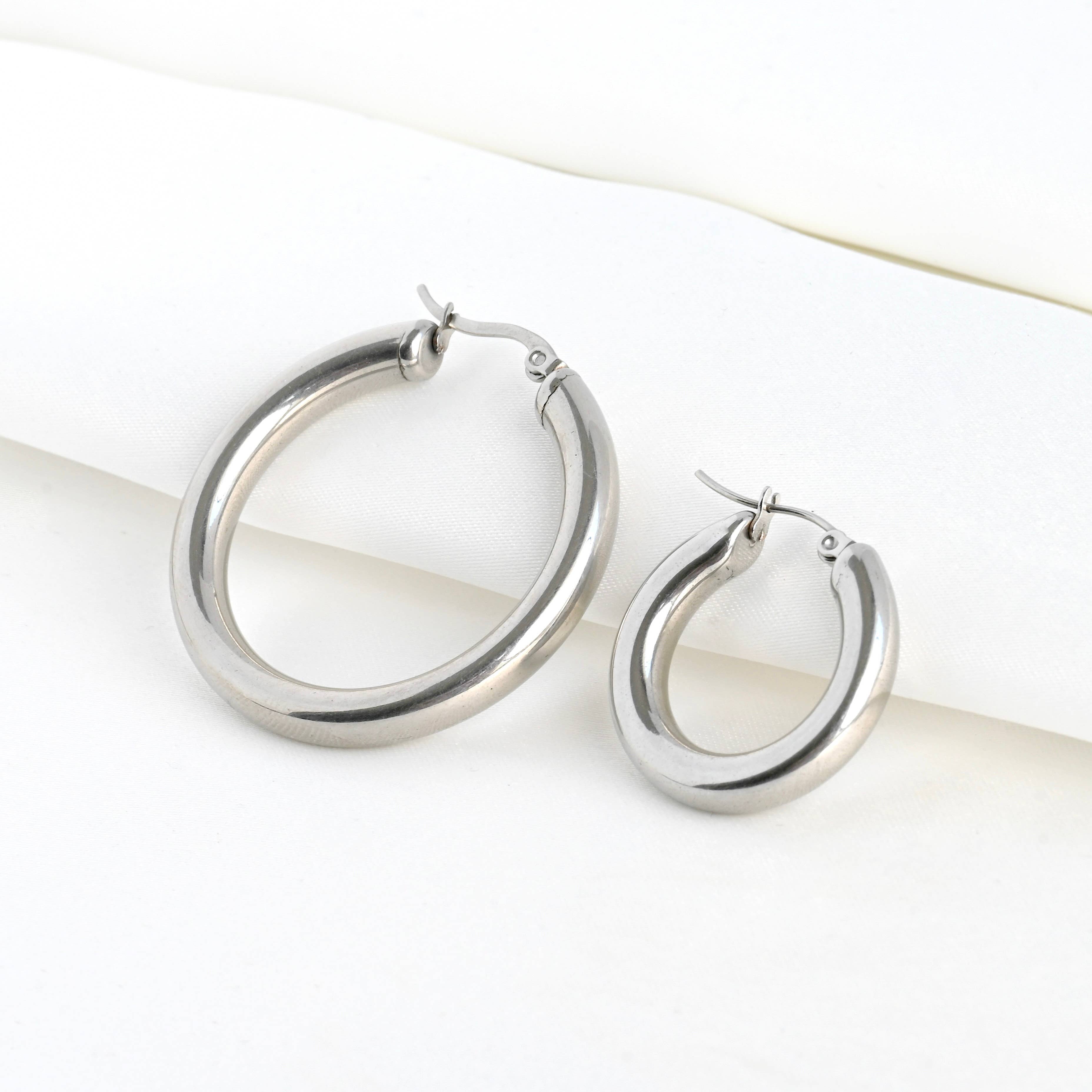 Blueyejewelry - Wholesale Hoop Earrings - 4.5 mm Tunnel Hoops - Waterproof Thick Tube Hoop Earrings5
