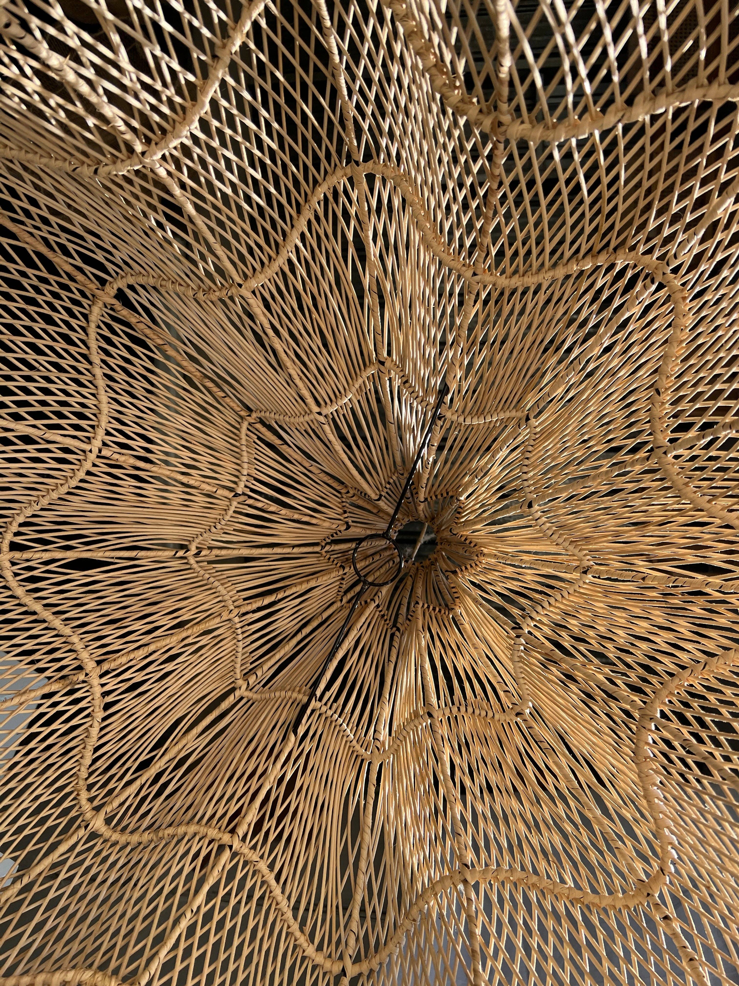 Office Objets - Wholesale Chandelier/Hanging Light - Pendant light, flower-shaped rattan fixture, tulip, corolla H:80cm D80cm57