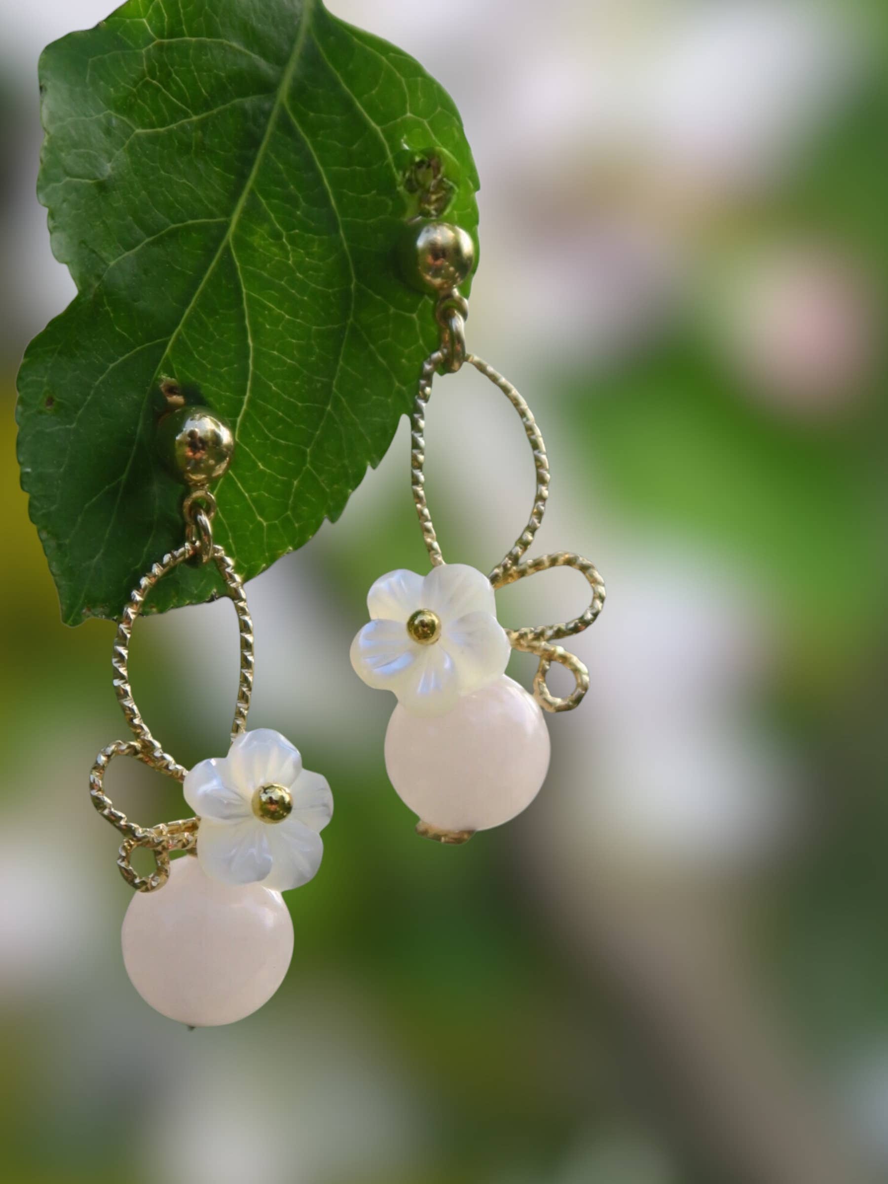 Hirondelle Bijoux - Wholesale Dangle Earrings - Daphné floral earrings2