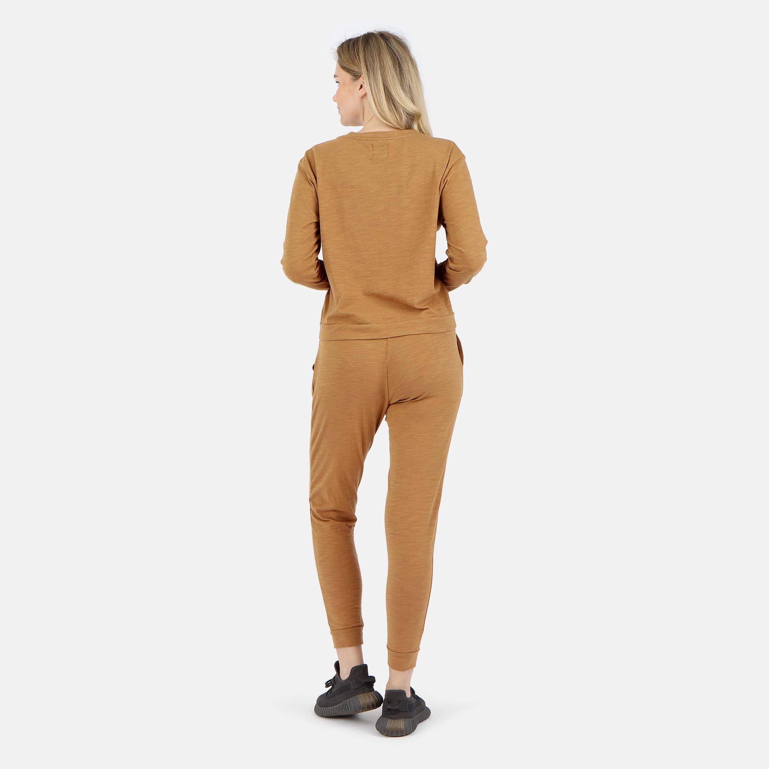 Lezat - Wholesale Athletic Sweatpants/Joggers - Women's - Tegan Organic Cotton Jogger Pant83
