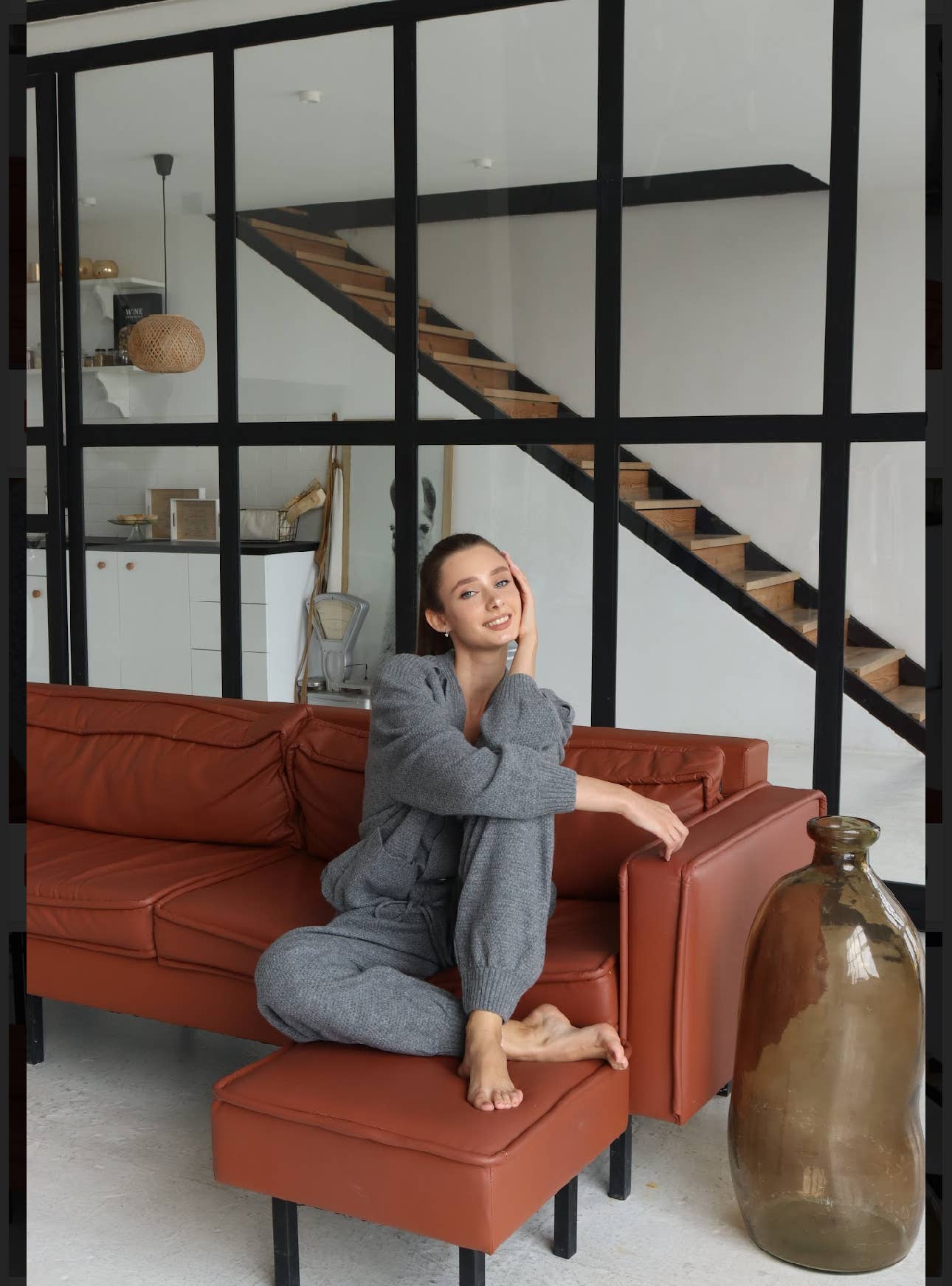 Aina Gasse - Wholesale Lounge Set - Women's - Helen Sweater & Pant Set7