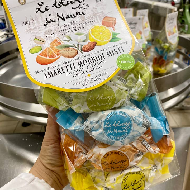 Le Dolcezze di Nanni - Wholesale Cookie - 6053 Soft Amaretti mix spring Italy Tuscany5