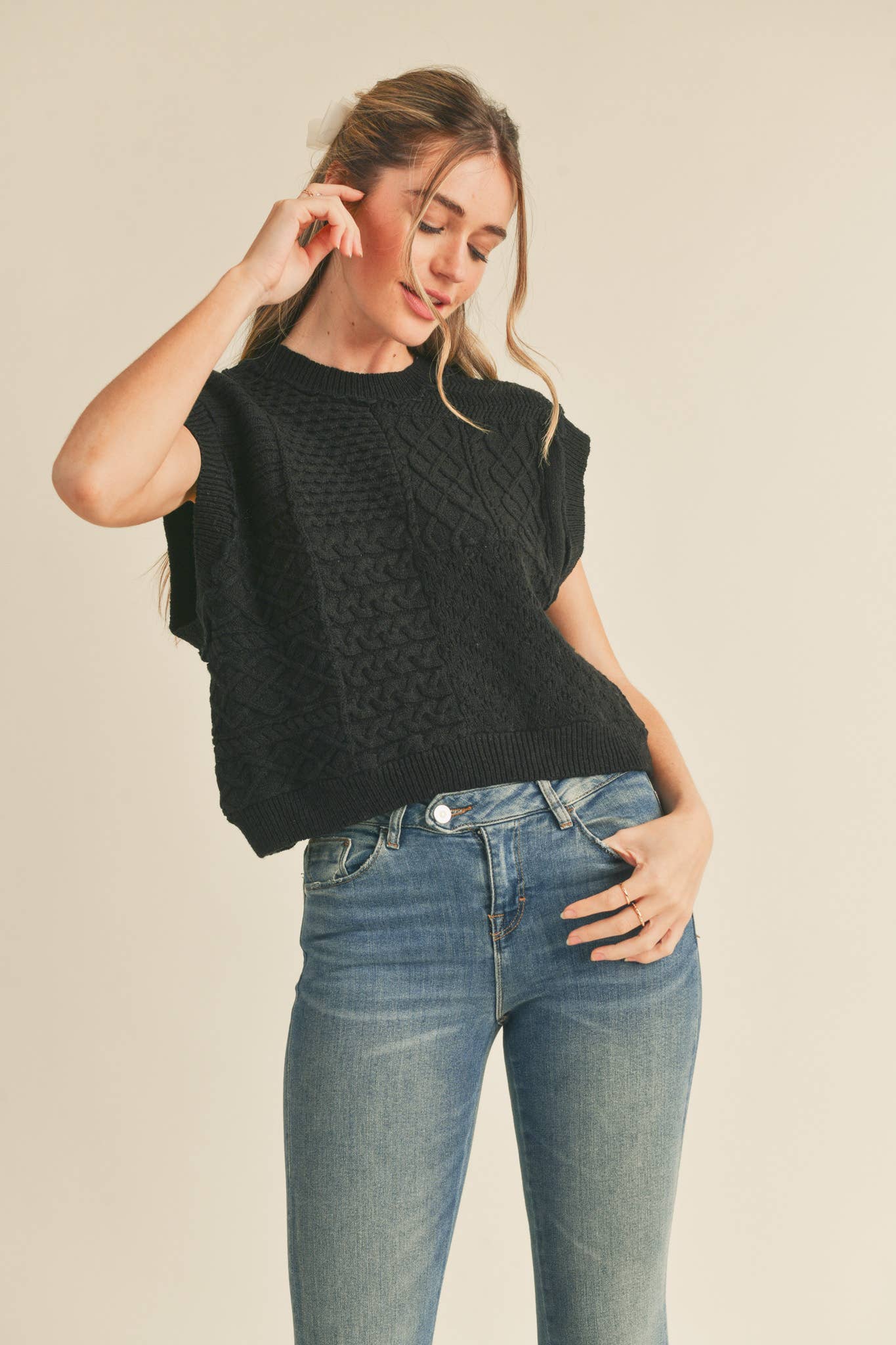 &MERCI – wholesale Tröjväst – Dam – MÖNSTRAD KABELSTICKAD VÄST MSW102232