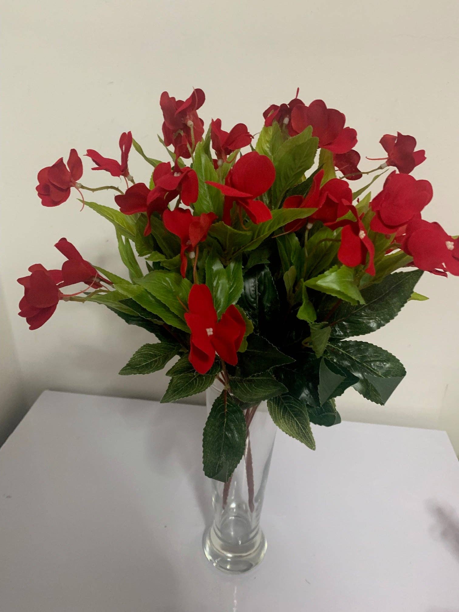 UniqueMartandHome - Wholesale Artificial Flowers - Fake Silk Sunpatiens plants lots of leaves with flowers assorted3