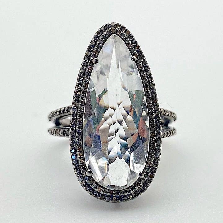 Bague Poire Diamant Quartz pour la vente par Siena Jewelry
