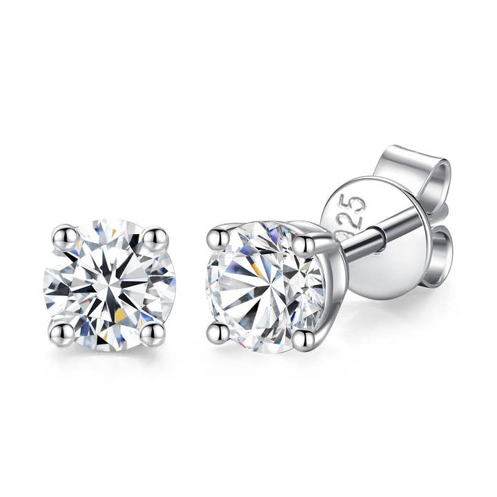 Pendientes de plata de ley 925 chapados en oro de 18 quilates con moissanita con certificación GRA para venta al por mayor de Lavishe Jewelry