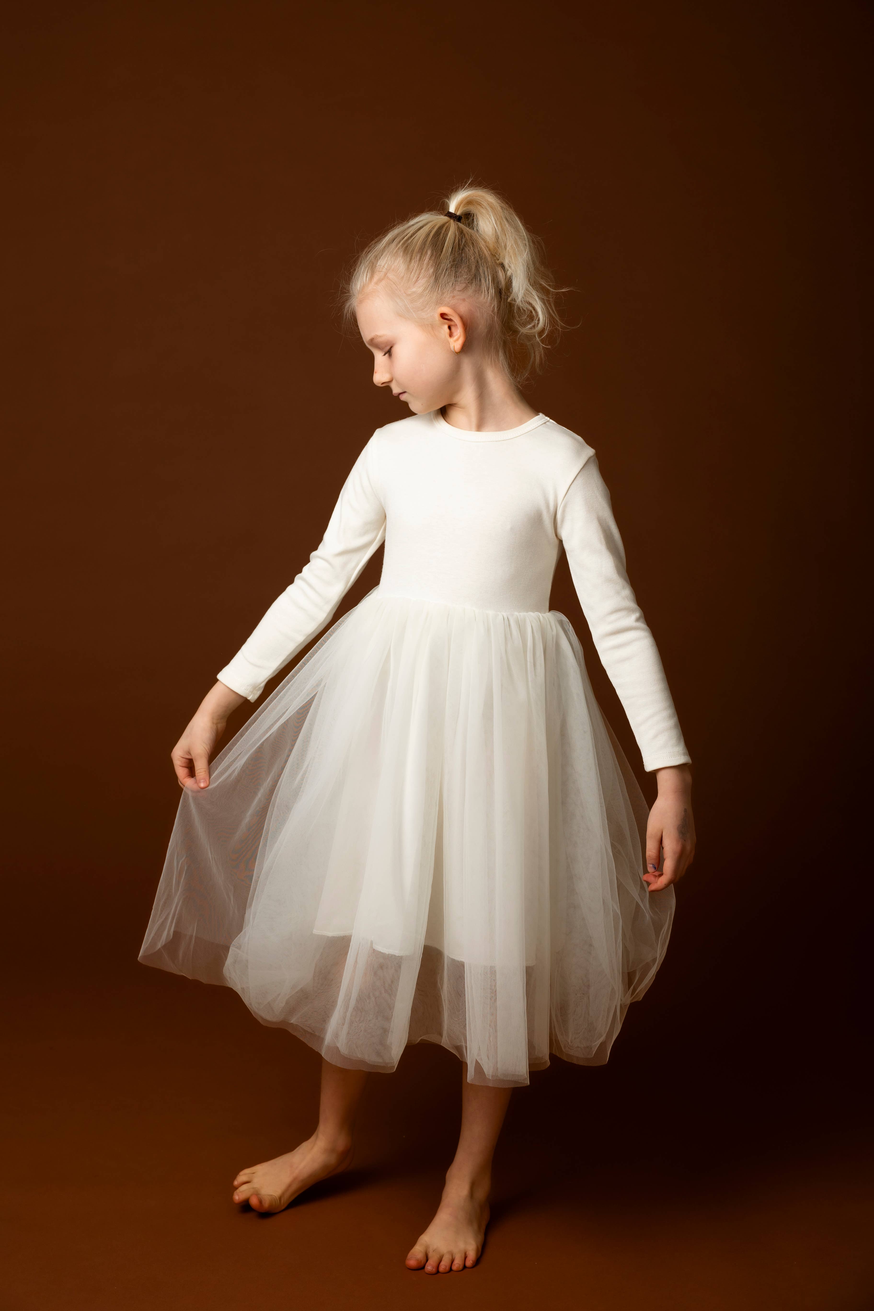 Annie & Charles – Engroshandel Kjole - Børn – Annie & Charles® SVEA kjole i tyl1