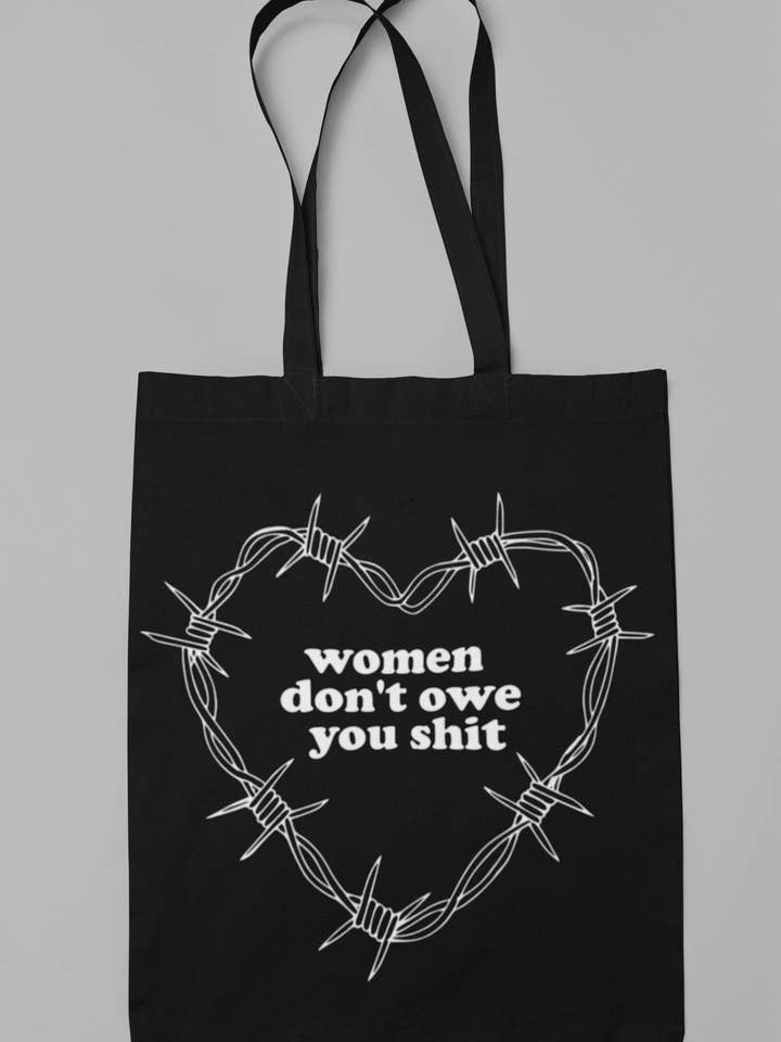 Bolso de mano Goth Alt Feminist Girl, Don't Owe You para venta al por mayor de Wickedly Divine Shop