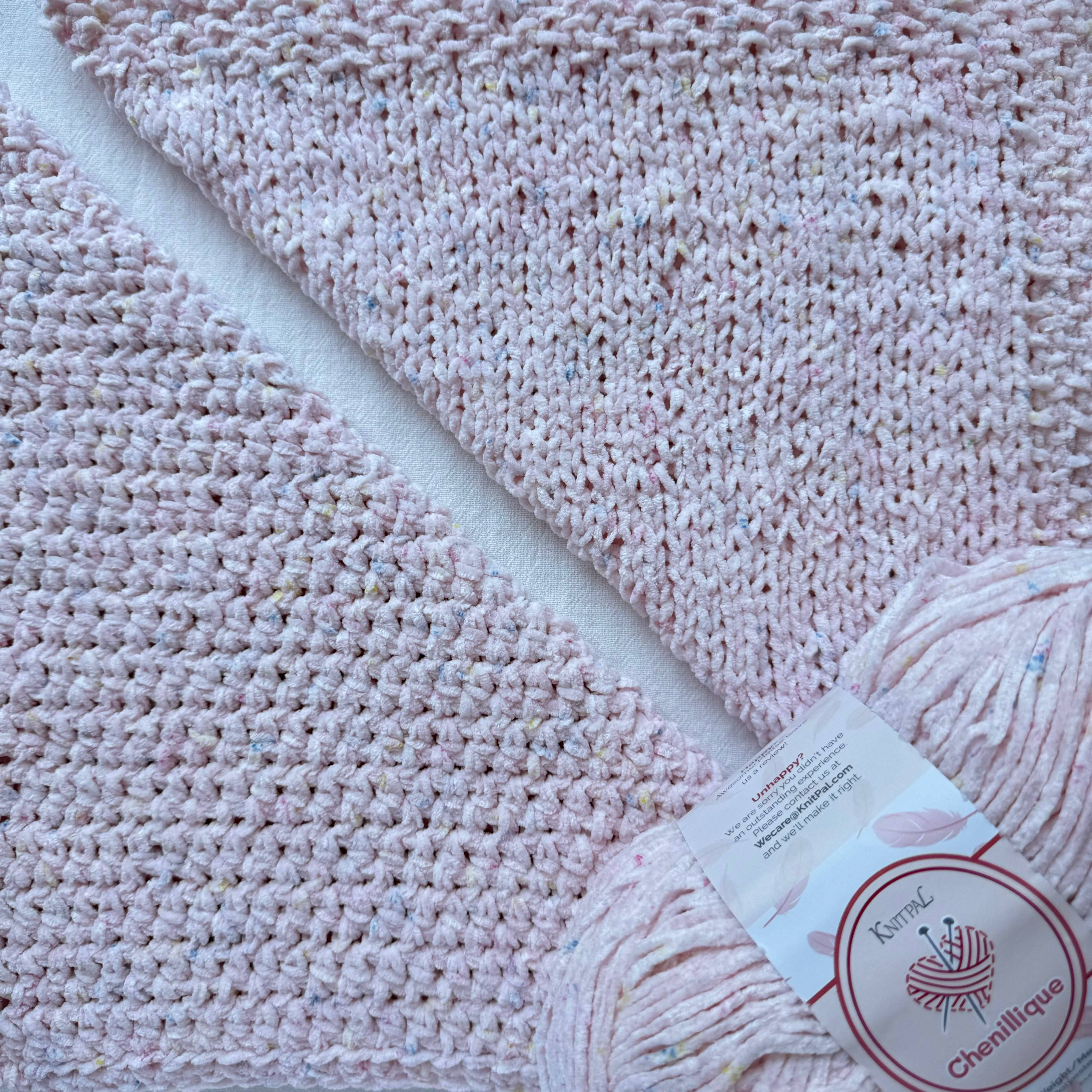 KnitPal - Wholesale Yarn - Chenillique Velvet Chenille Crochet Yarn - Worsted Weight 429