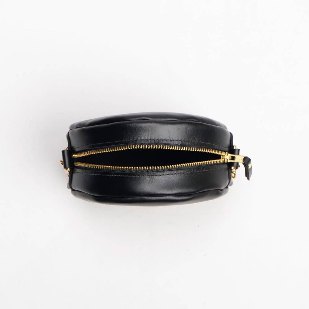 Howl and Hide - Wholesale Crossbody Bag - Women's - Charlie10