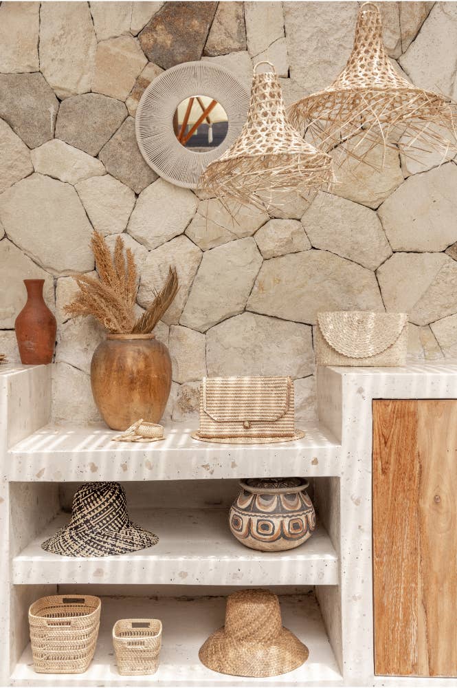 Village Thrive - Wholesale Clutch Bag - Women's - Rattan Clutch in Stripes Motif1