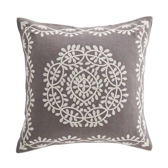 Capa de Almofada Bordada Mala Motivo Ornamental Cinza por atacado de TEXTURED LIVES