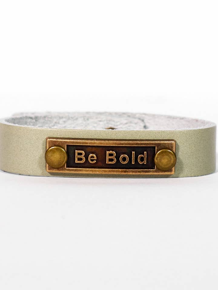 Be Bold Grey pour la vente par Boogaloo Bracelets