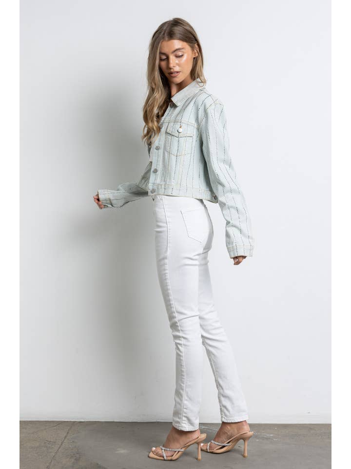 Denim chiaro/trasparente Giacca di jeans corta con bottoni di strass IJ1709 in vendita all'ingrosso su Faire3