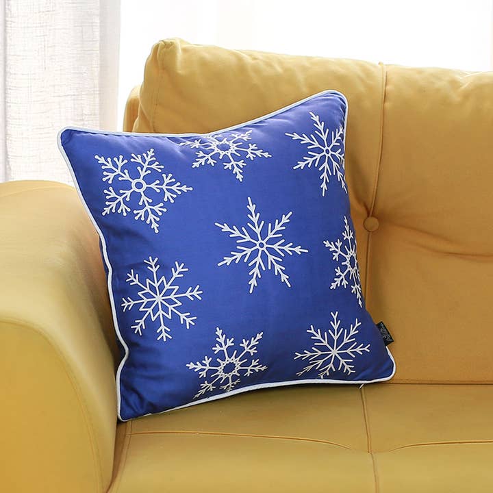 MIKE & Co. NEW YORK - Vente Coussin décoratif - Coussin décoratif en flocons de neige de Noël 18 « x 18"