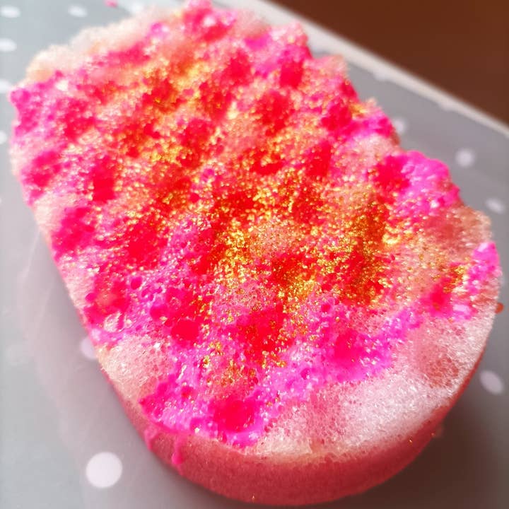 Mum & Co Soaps - Wholesale Bath pouf/sponge - Soap Sponges2