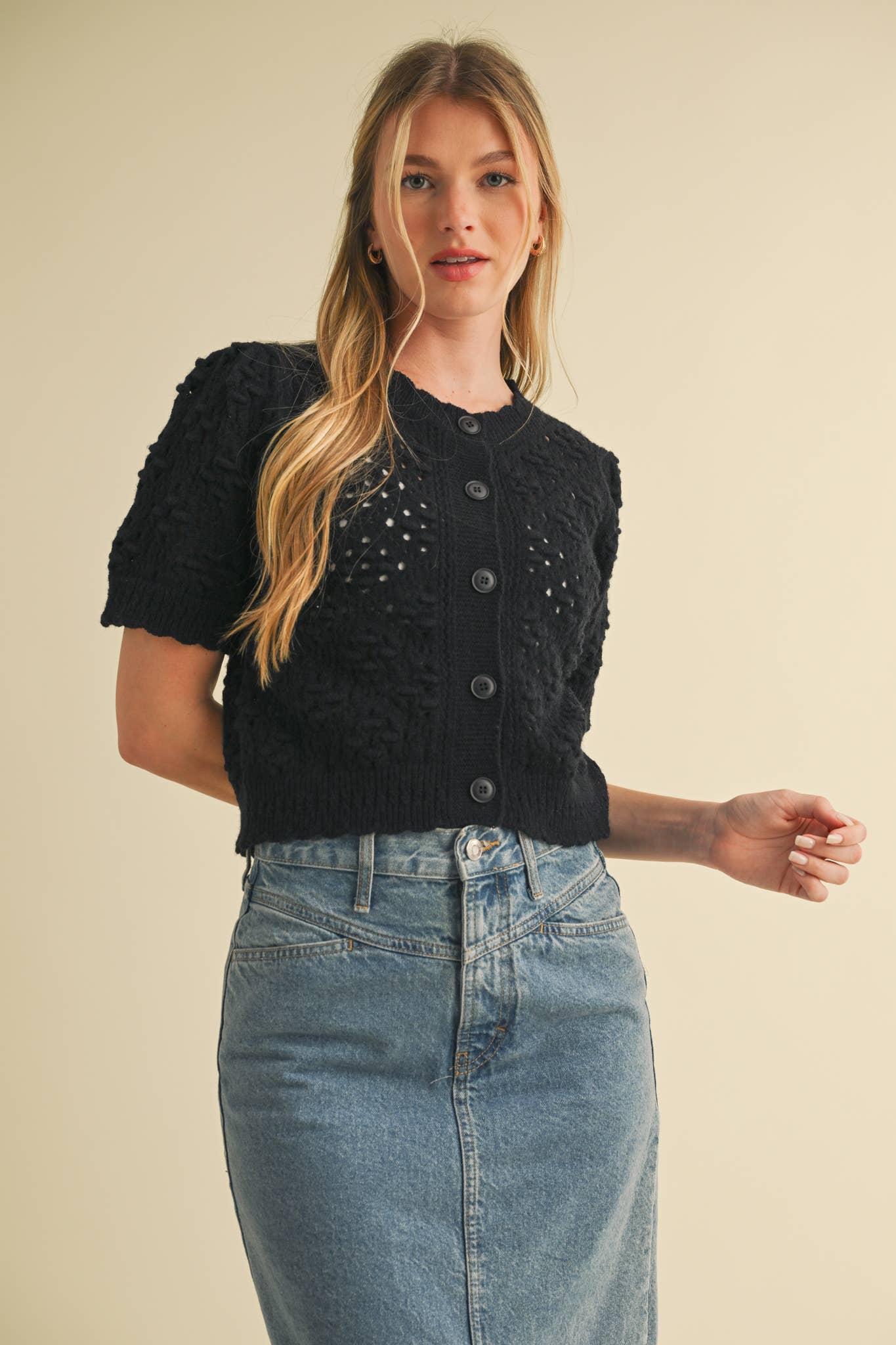 &MERCI - Wholesale Cardigan - Women's - CROPPED POINTELLE BUTTON DOWN SWEATER CARDIGAN MSW1085741