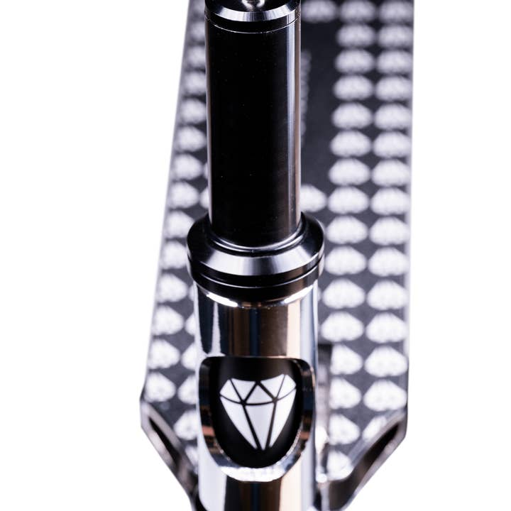 BEWEGT - Wholesale Bike/Scooter - Kids - Stuntscooter Evoattack Jr. Gold Chrome 4-7 years4