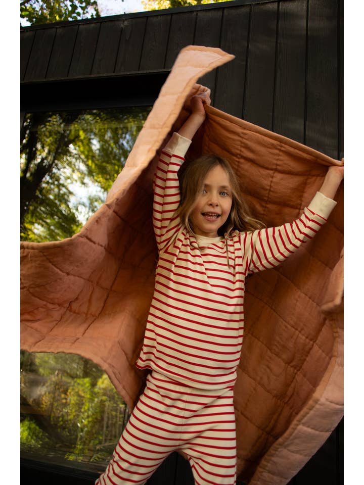 Sleepy Doe - Wholesale Sleepwear set – Kids - KIDS CLASSIC SET | RED & OATMEAL BRETON3