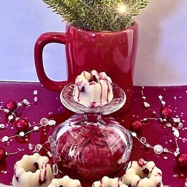 Sugar and Spice Custom Creations - Wholesale Wax Melt - Cranberry Almond Bundt Cake4