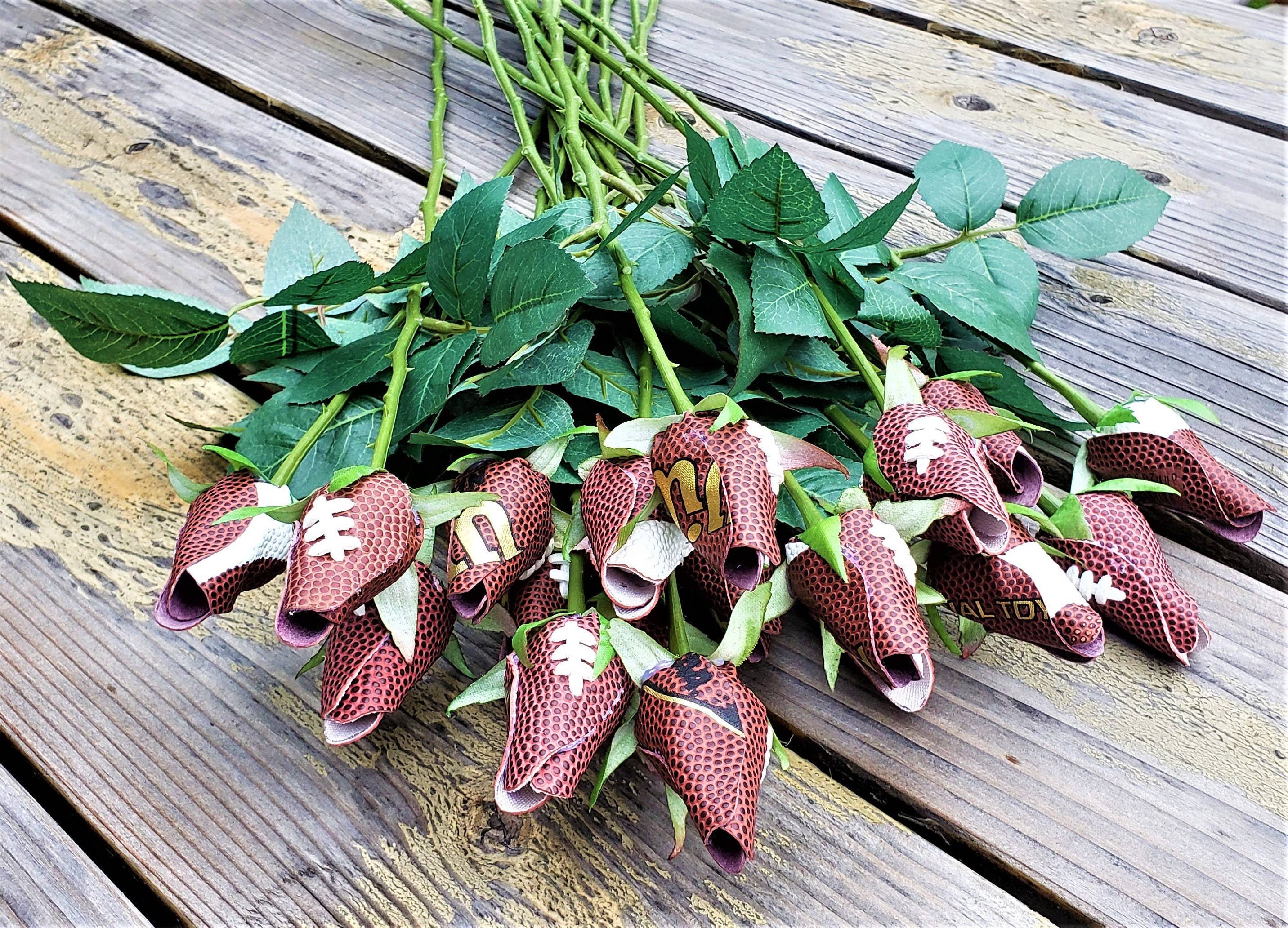 Home Run Accessories - Vendita all'ingrosso Fiori finti - Football Rose, Sport Rose, Matrimonio a tema calcistico, Pallone4