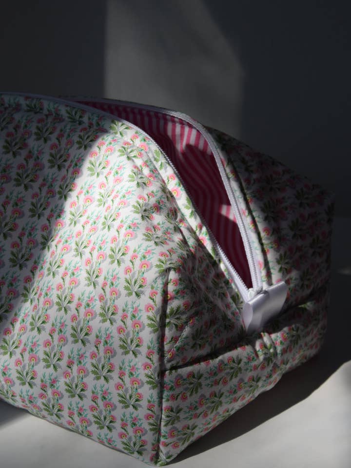 Bolsa de cosméticos Daffodil para venta al por mayor de Blossom and Bloom Bags