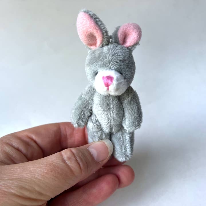 The Gifted Rat - Wholesale Stuffed/plush toy – Kids & baby - Small Plush Bunny Rabbit Pocket Pal 2