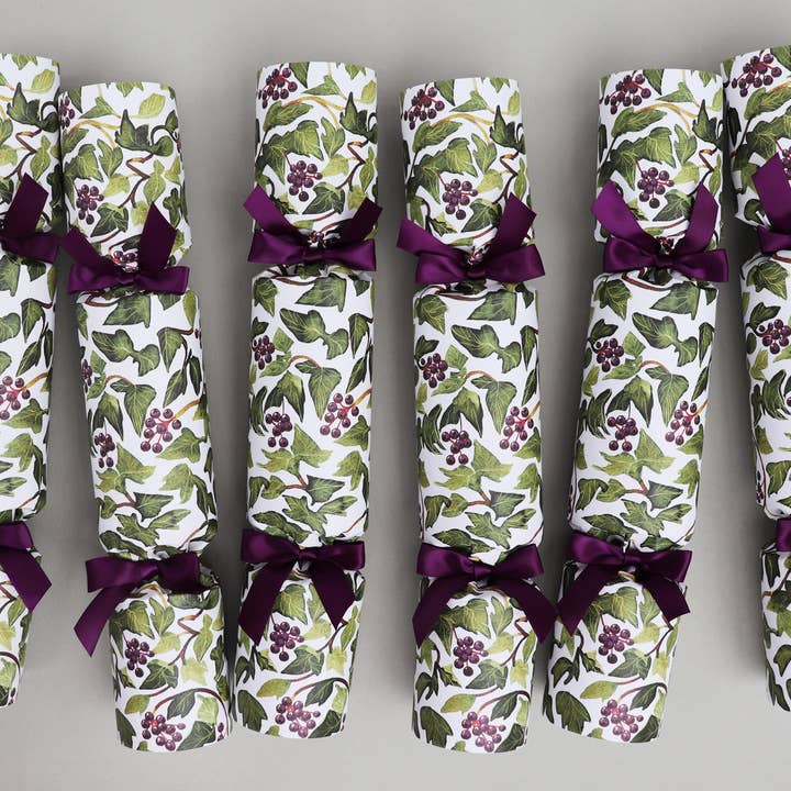 IVY LUXURY CHRISTMAS CRACKERS for wholesale by Nancy & Betty Studio