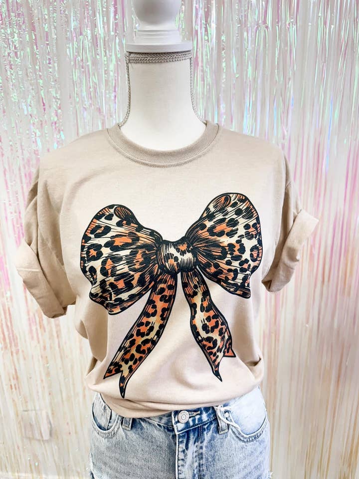 Leopard Bow Tee for wholesale by Hart and Hollow