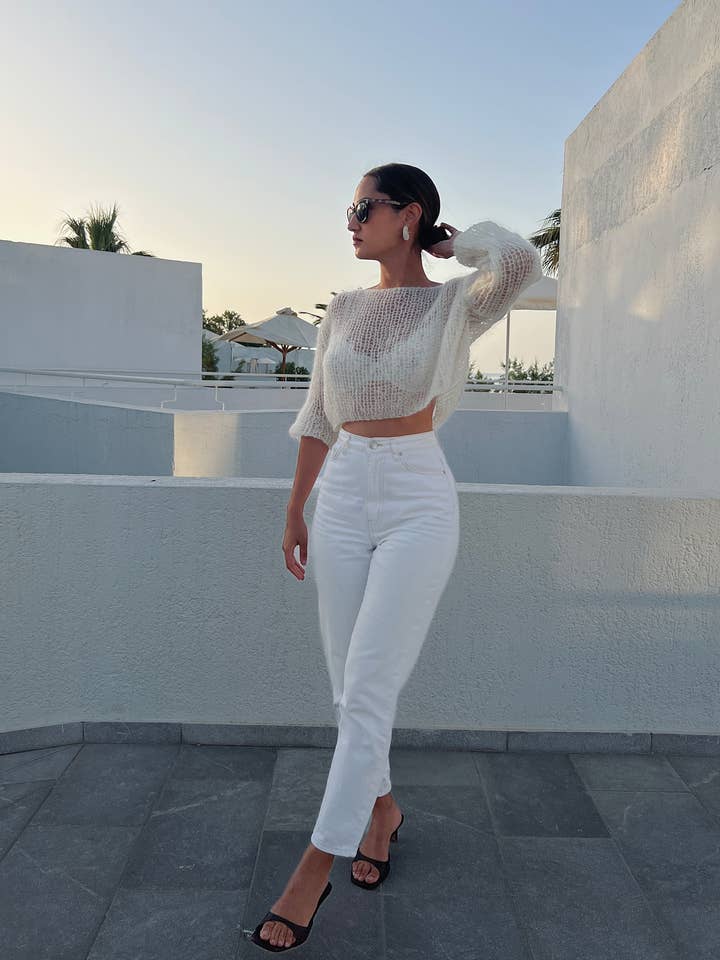 ROSYLEIA - Wholesale Knitted jumper – Women′s - Cropped Delicate Mohair Sweater3