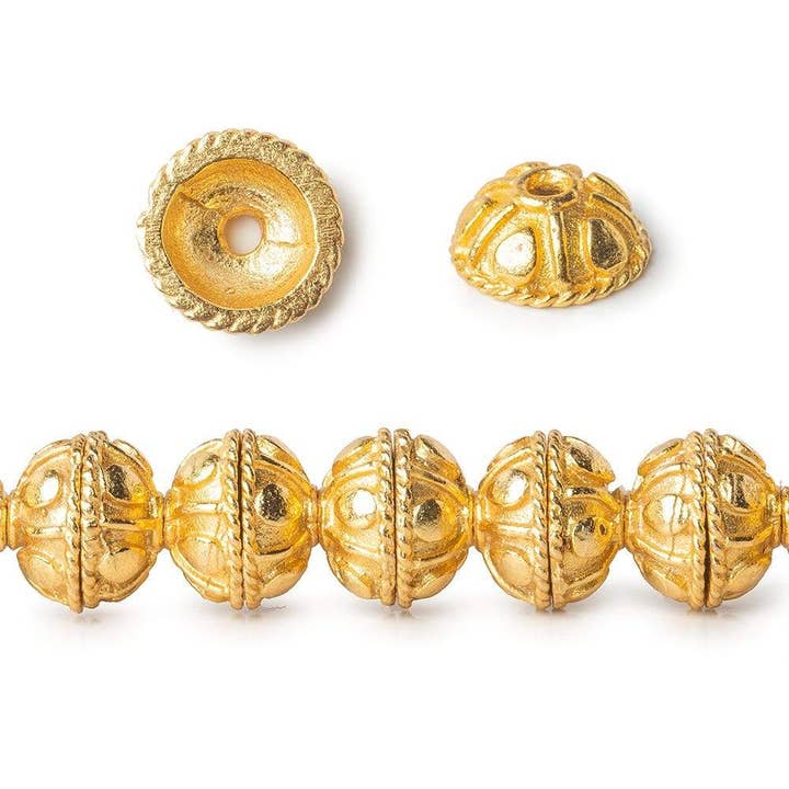 Bouchon à perles en cuivre plaqué or 22 carats 8 mm, motif Bali, 8 pouces, 58 pièces pour la vente par Beads of Cambay