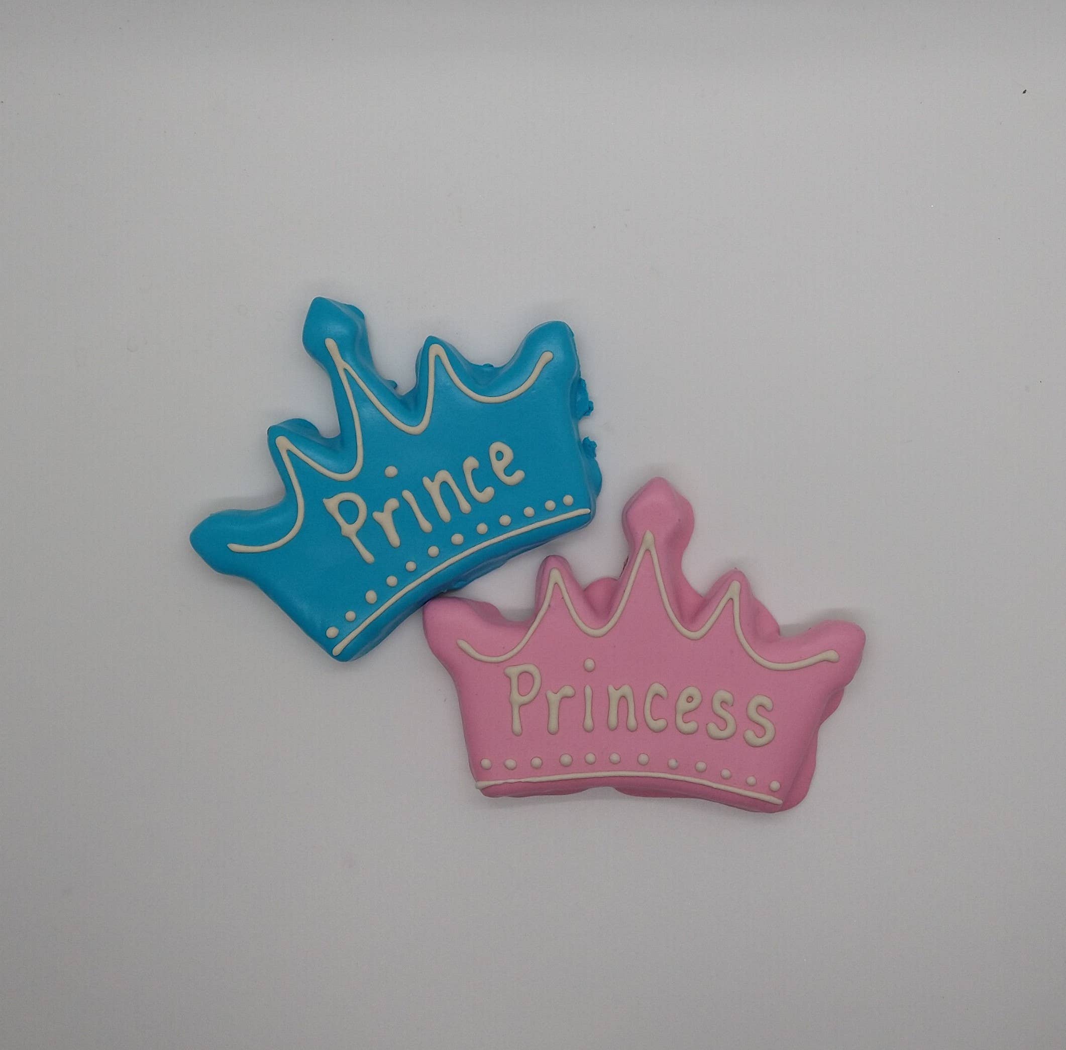 SmittyMitts - Wholesale Pet Treats - Dog - Blue Prince Crown Gluten Free1