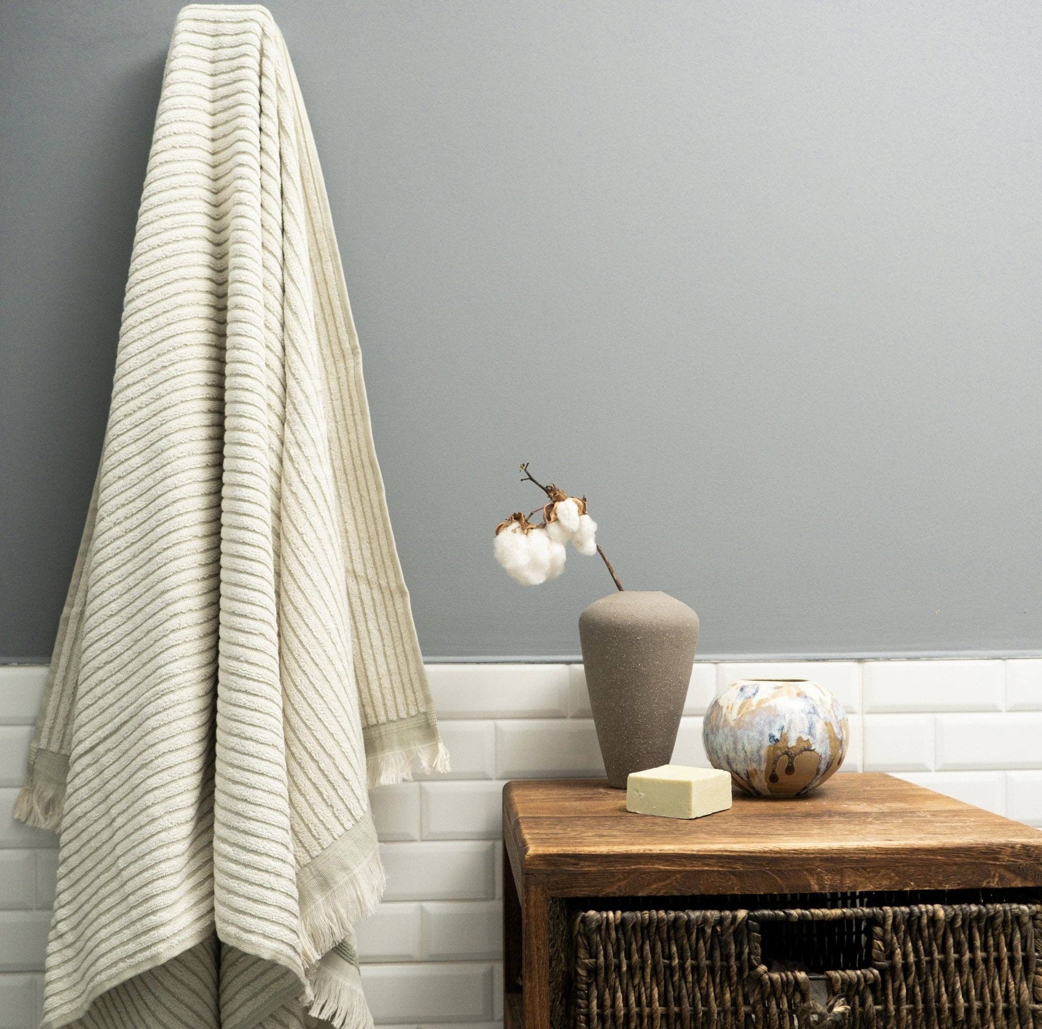 Primitive - Wholesale Badhanddoek - OUTLET - Ovella grote badhanddoek W0117