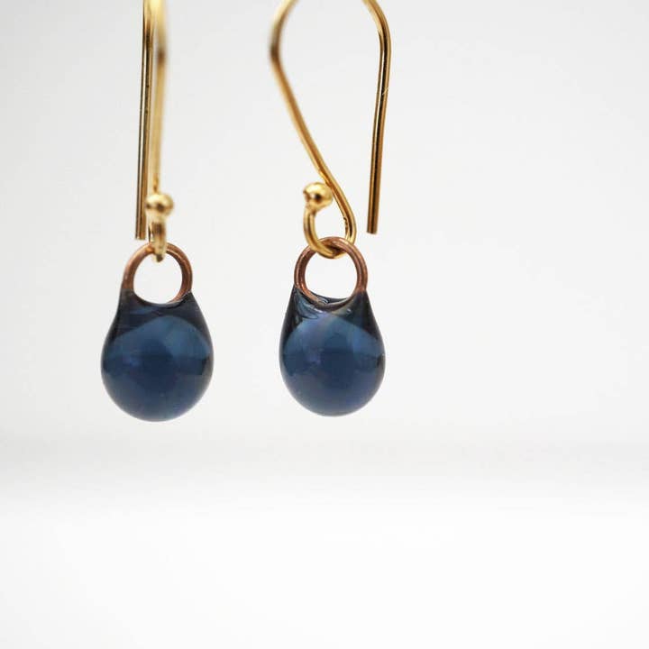 Droplet Small Earrings for wholesale by Verre Modern