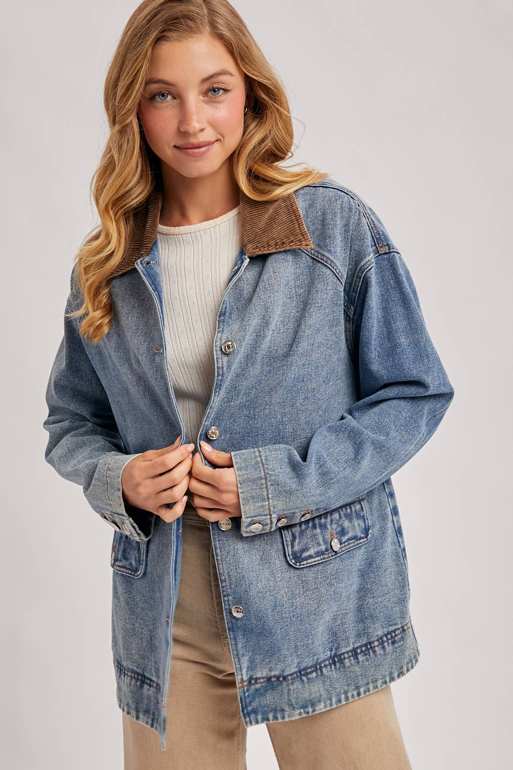Bluivy - Wholesale Coat - Women's - DENIM CORDUROY COLLAR CONTRAST BARN COAT0