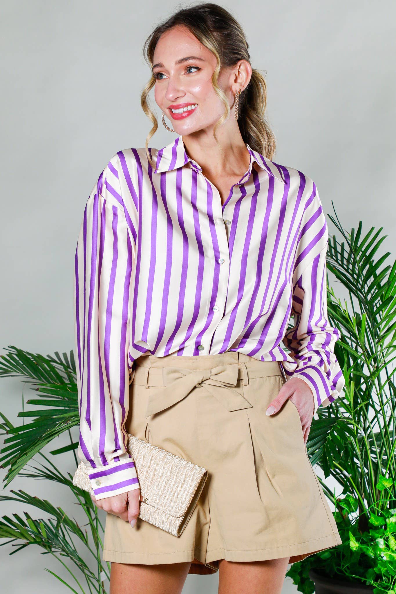 Vine & Love - Wholesale Button Down Shirt - Women's - Collard Vertical Stripe Printed Satin Blouse Top VT8131521