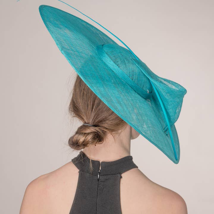 KaKyCo - Vendita all'ingrosso Fascinator - Donna - Fascinator con cerchietto a piattino in sinamay | 5820H7