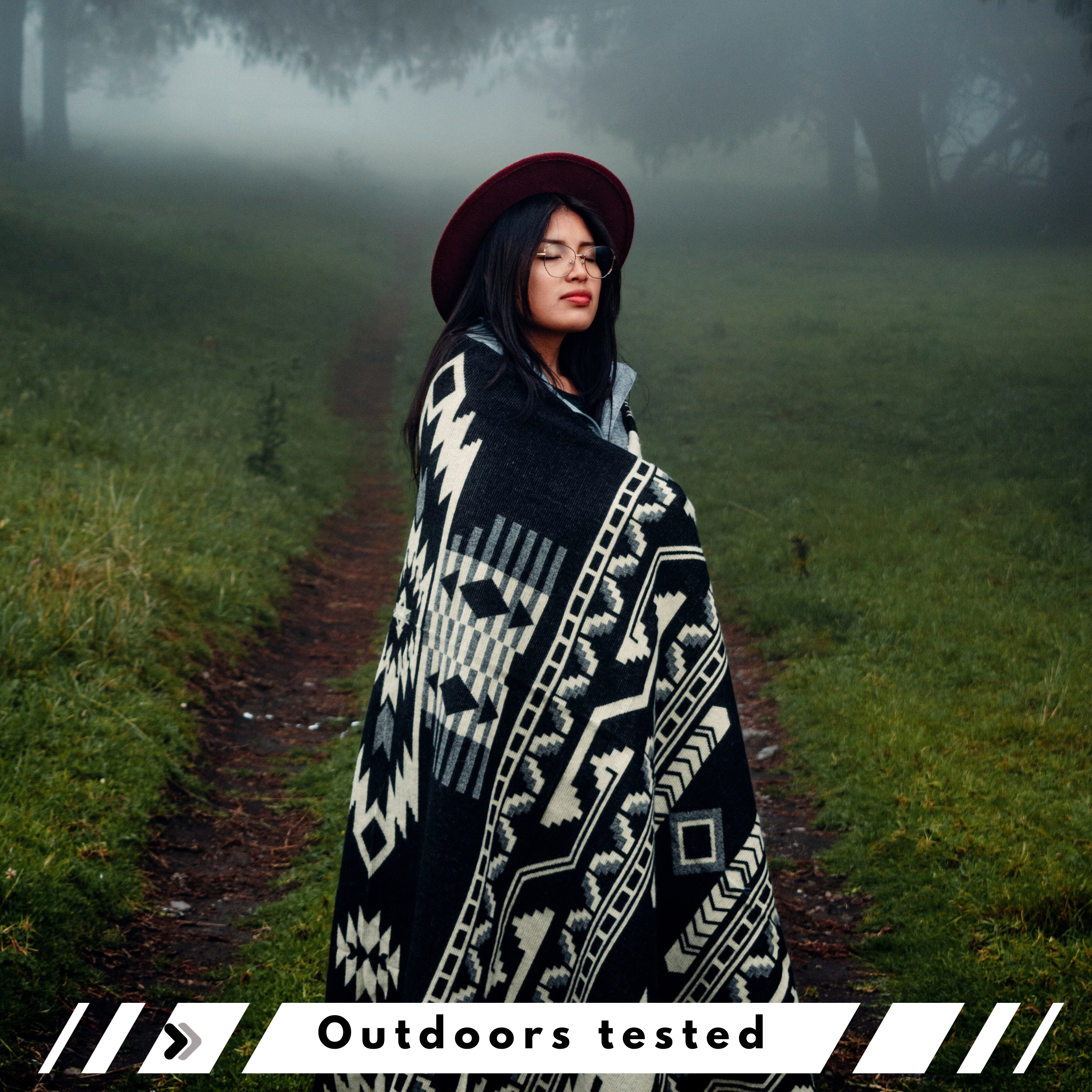 LATITUDE ZERO GOODS - Wholesale Throw Blanket - Los Abuelos - Black Native Blanket3