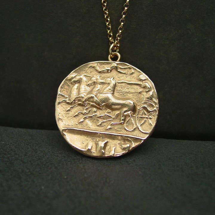 Collar Roman Chariot para venta al por mayor de Vis a Vis Jewelry