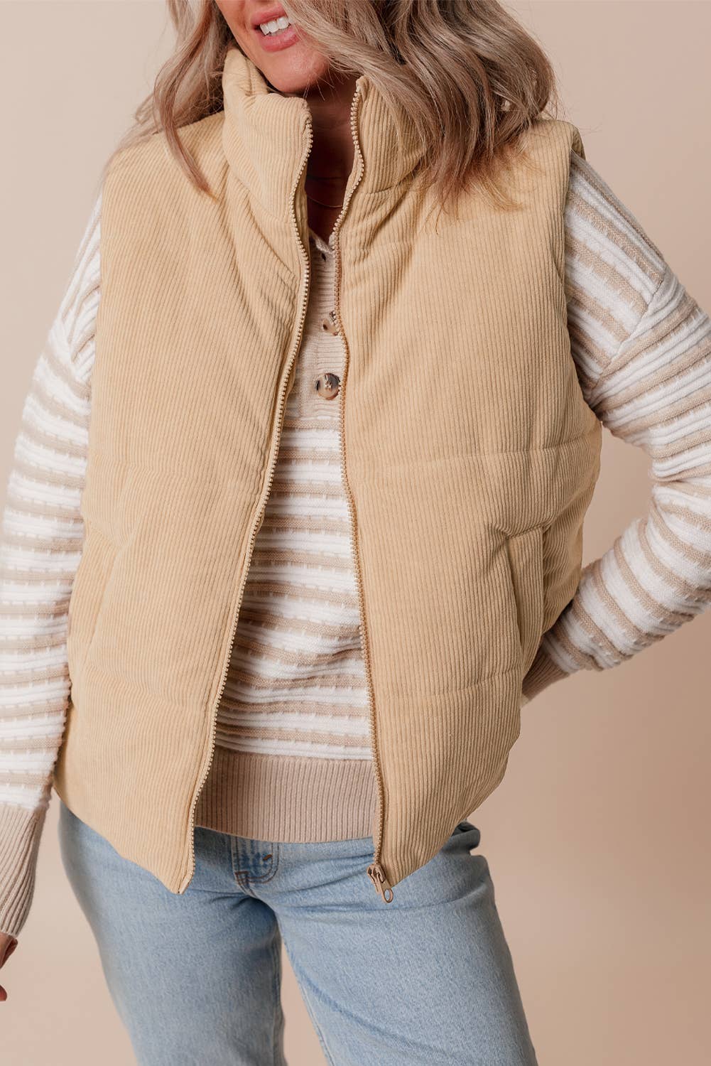 1 the Woman - Wholesale Outerwear Vest - Women's - Corduroy Stand Neck Zipped Puffer Vest7