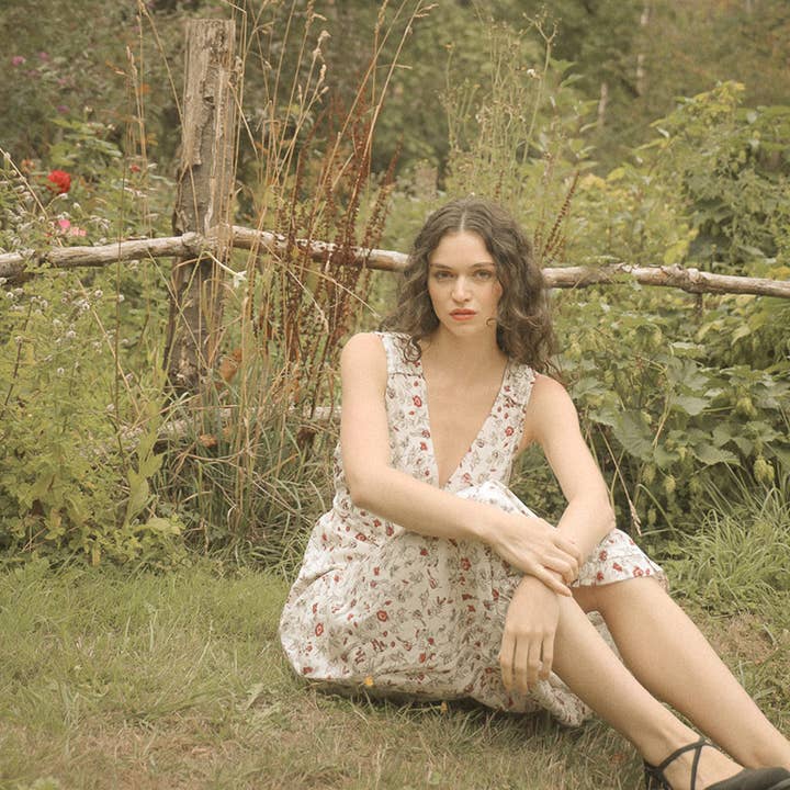 Atèlette - Wholesale Dress - Women's - Red and White Floral Sleeveless Slip Dress - Sandrine Dress