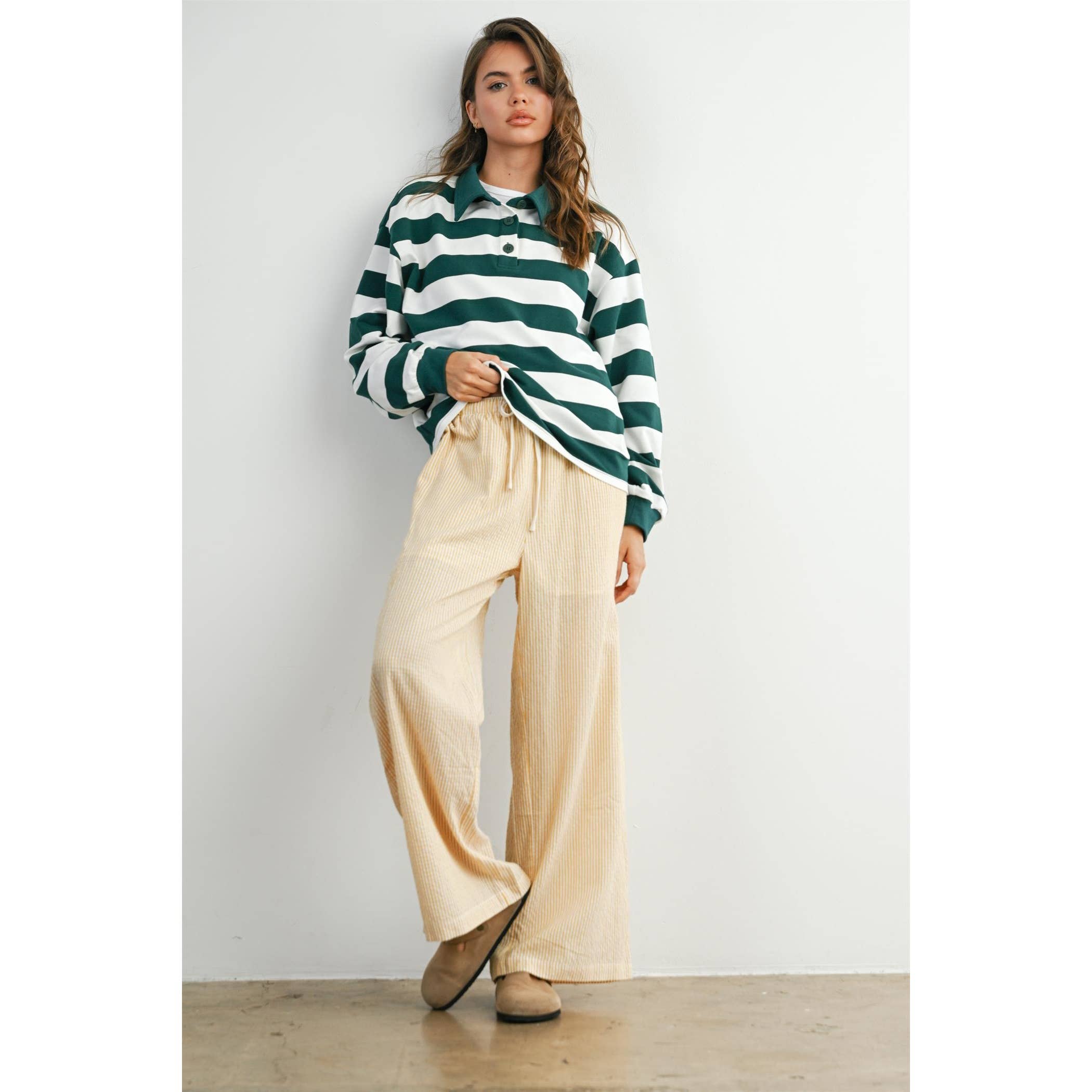BUTTERMELON - Wholesale Sweatshirt - Women's - Striped Quarter-Buttoned Collared Sweatshirt - BMT80799